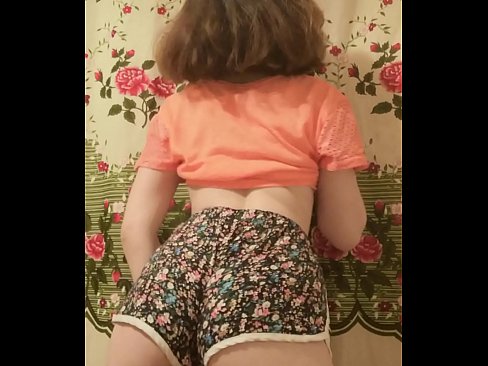 ❤️ Giovane pupa sexy fa uno striptease riprendendo i suoi pantaloncini alla telecamera ❤️ Fottuta al it.sitevox.top